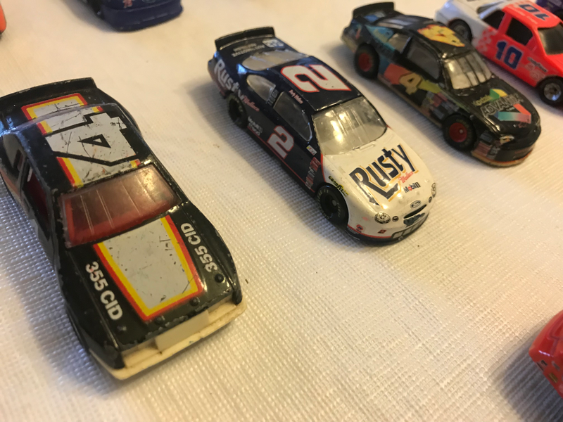 Illustration for article titled Colossal Die-Cast Collection - Box 111 - NASCAR is Best Car!